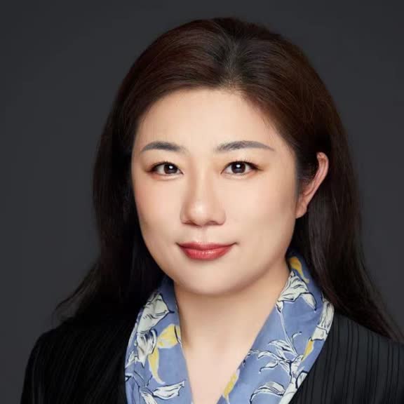 Tracey Tang